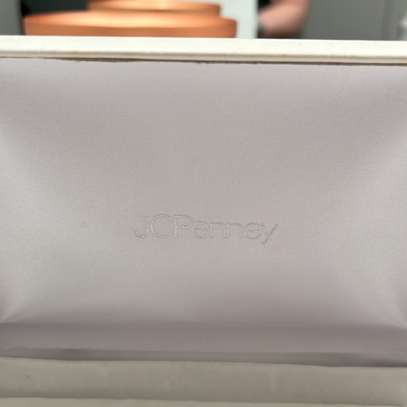 Y2K gold tone circle necklace - Picture 4 of 6